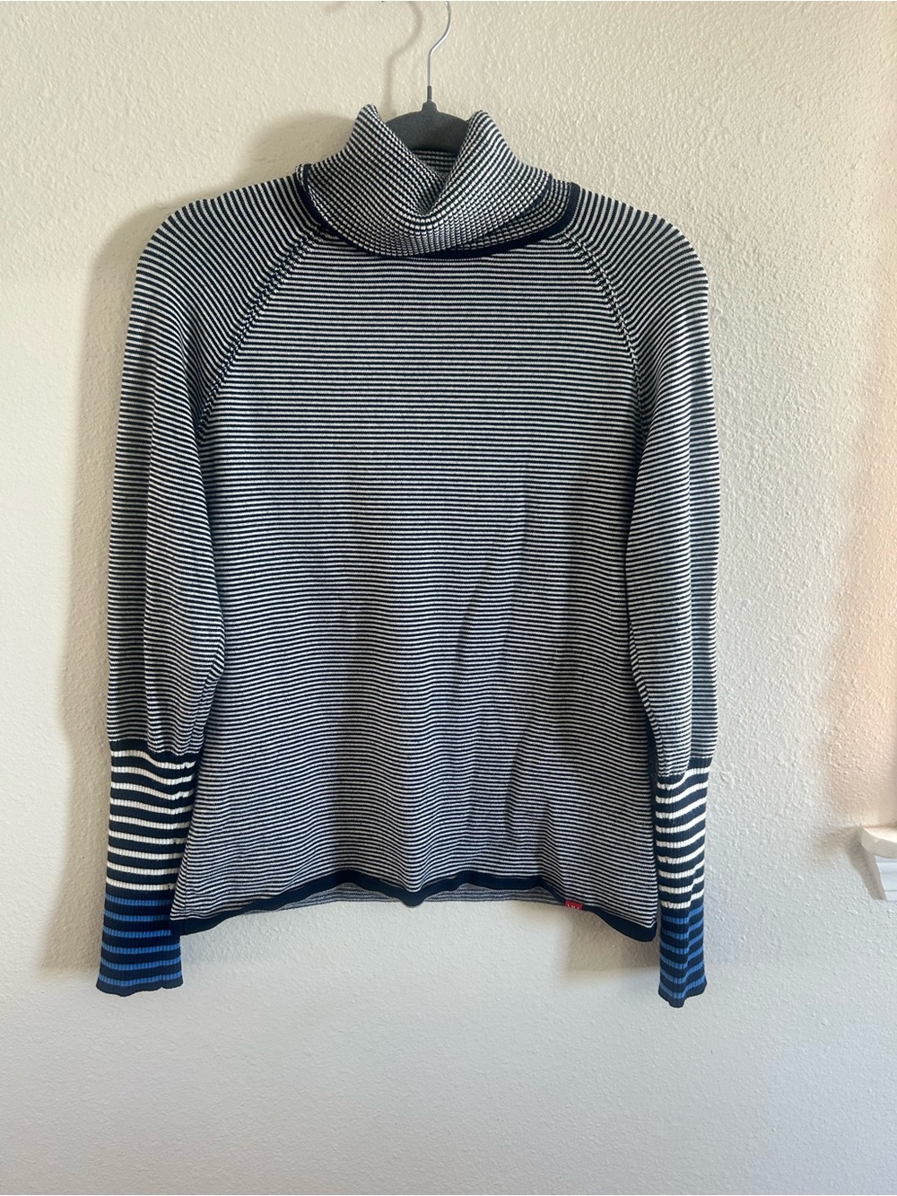 Krimson Klover Skye Striped Turtle Neck Sweater Womens Size L
